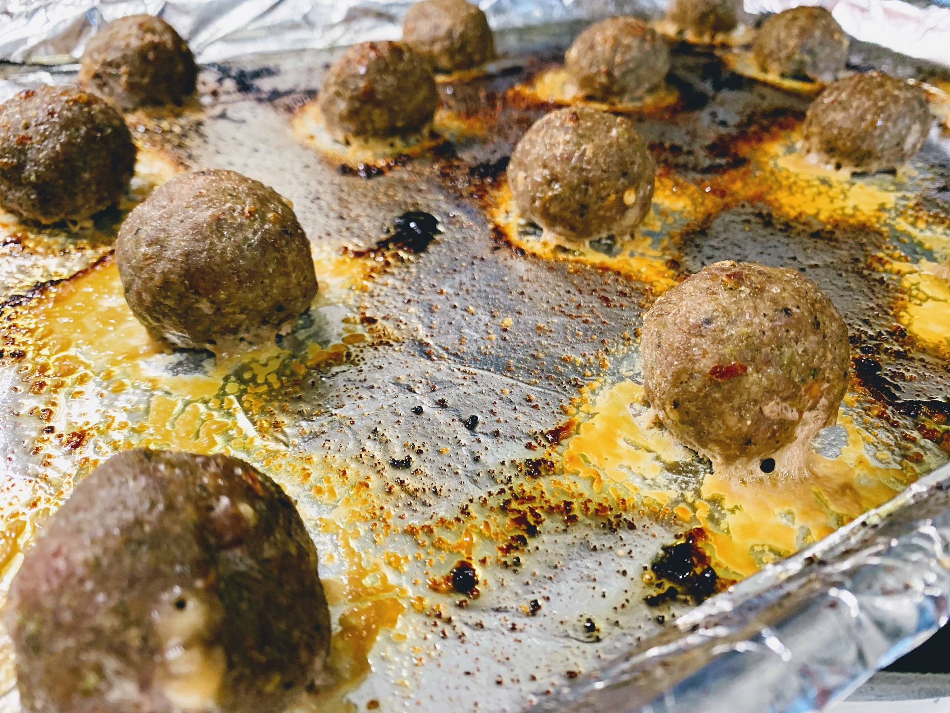 Pesto Turkey Meatballs_Zucchini_Peas_baked meatballs